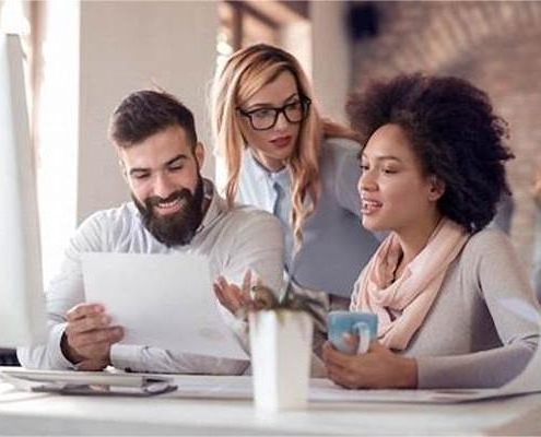Ccahs vẽ chân dung khách hàng tiềm năng để tối ưu trải nghiệm về chuyển đổi khách hàng thân thiết